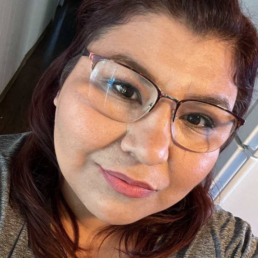 Meet your Posher, Rocio